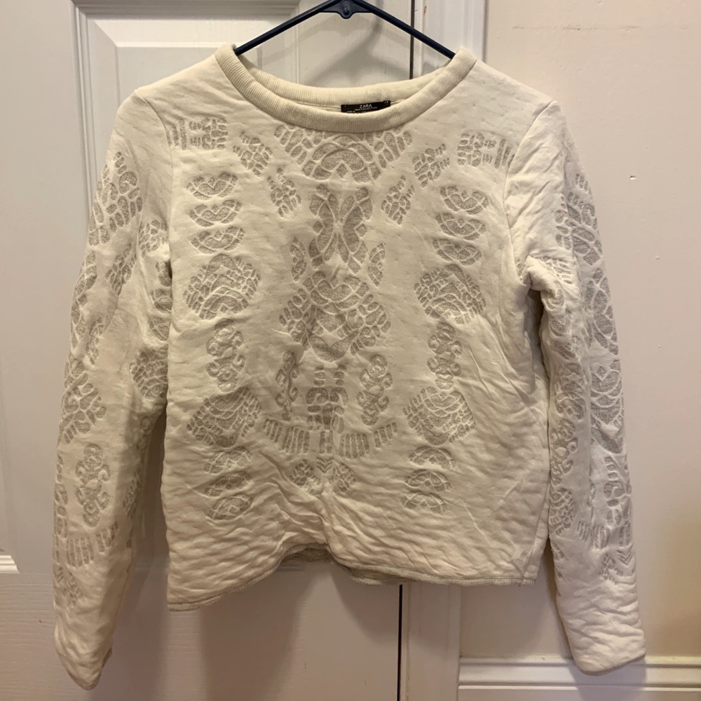 Zara comfy white sweater size M